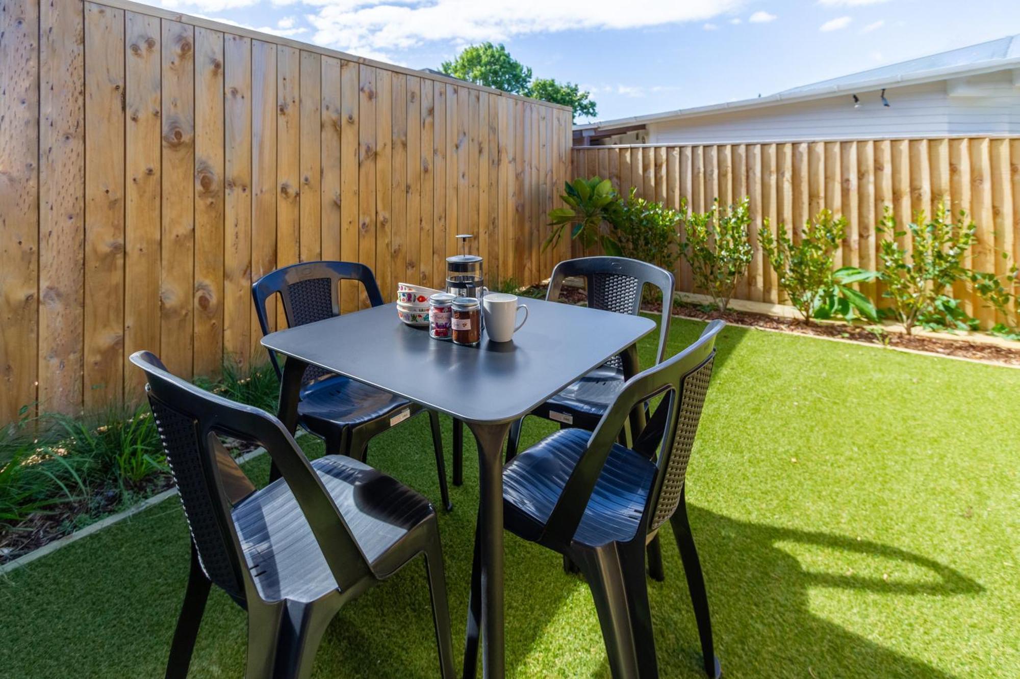 Ferienwohnung Chic 2-Bed Gem: Trust Arena Proximity - West Akl Auckland Exterior foto